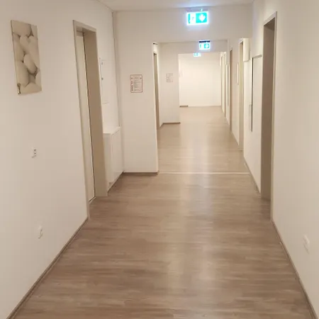 Gaestehaus Vienenburg - Monteurzimmer * 戈斯拉尔